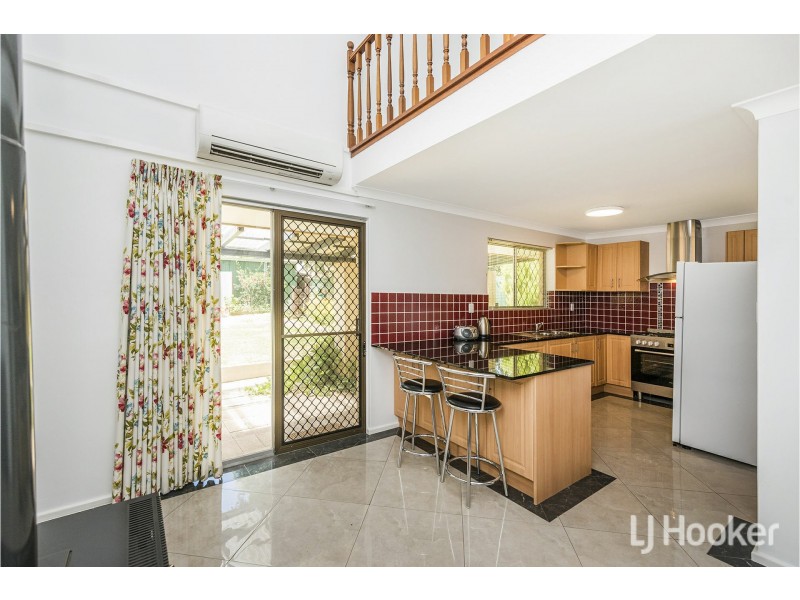 33 Brigalow Way, Lesmurdie WA 6076
