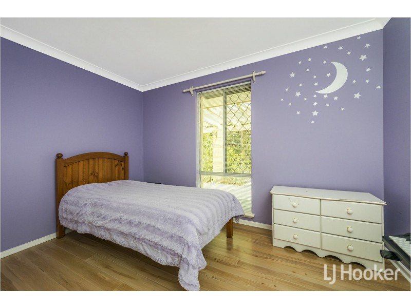 33 Brigalow Way, Lesmurdie WA 6076