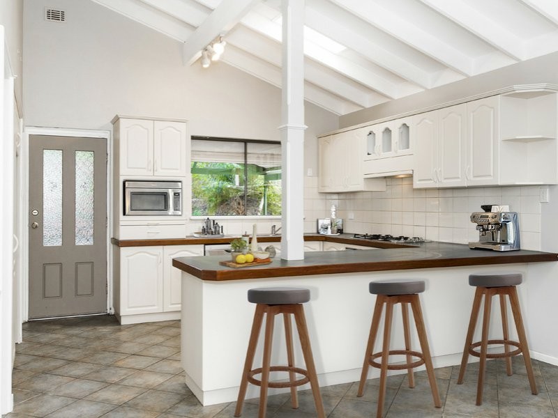 168 Orange Valley Road, Kalamunda WA 6076