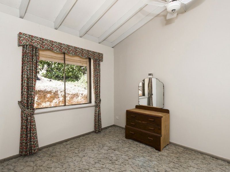 168 Orange Valley Road, Kalamunda WA 6076