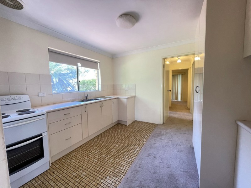 17 Urch Road, Kalamunda WA 6076