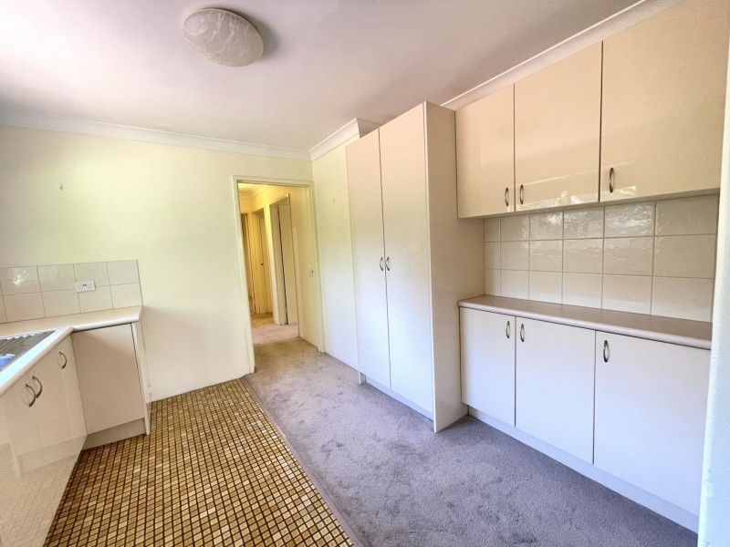 17 Urch Road, Kalamunda WA 6076