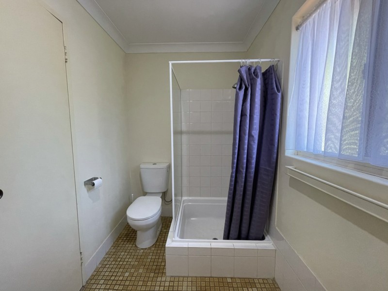 17 Urch Road, Kalamunda WA 6076