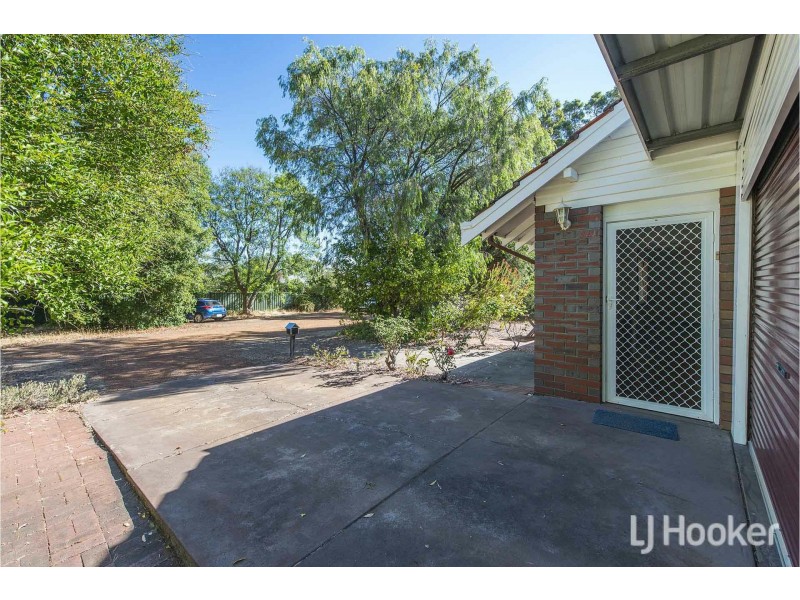 14B Williams Street, Kalamunda WA 6076