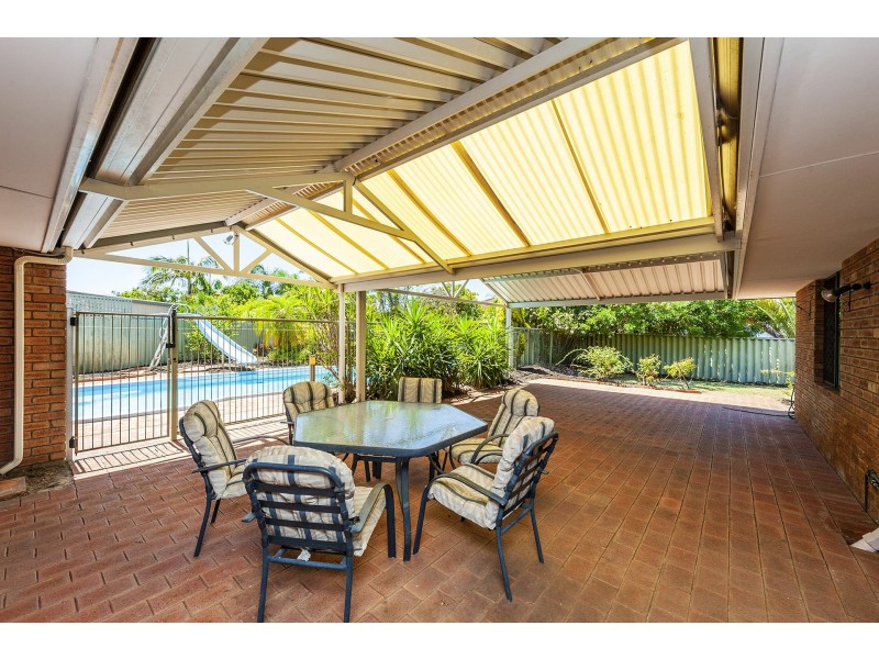20 Chivalry Way, Thornlie WA 6108