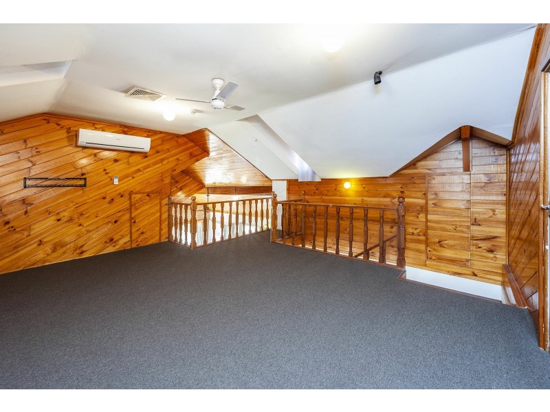 28 Boonooloo Road, Kalamunda WA 6076