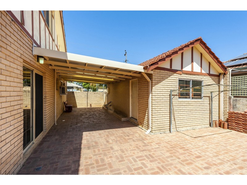 28 Boonooloo Road, Kalamunda WA 6076