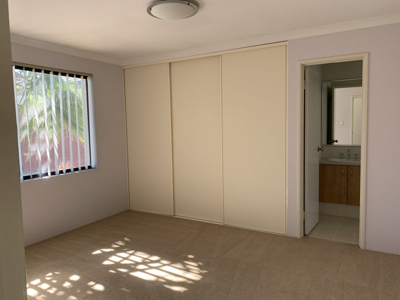 5/25 Wroxton Street, Midland WA 6056