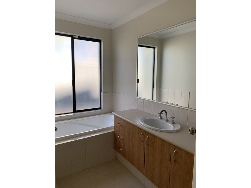 5/25 Wroxton Street, Midland WA 6056