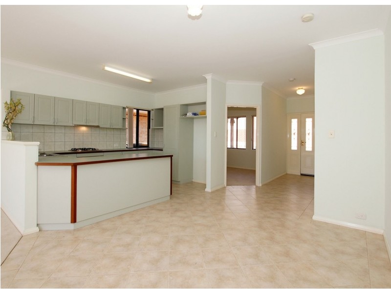 5/10 Heath Road, Kalamunda WA 6076