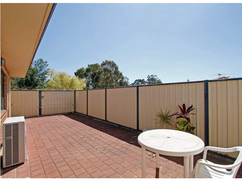 5/10 Heath Road, Kalamunda WA 6076