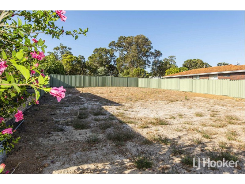 12 Blamire Road, Kalamunda WA 6076