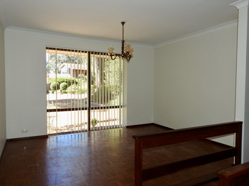 32 The Lane, Gooseberry Hill WA 6076