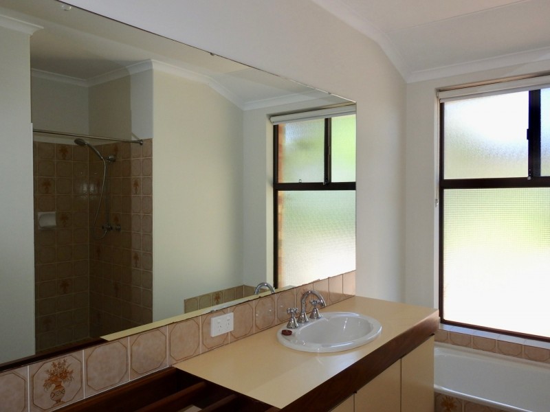 32 The Lane, Gooseberry Hill WA 6076