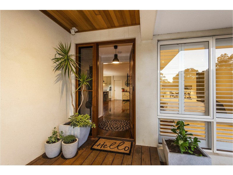 29 Boonooloo Road, Kalamunda WA 6076