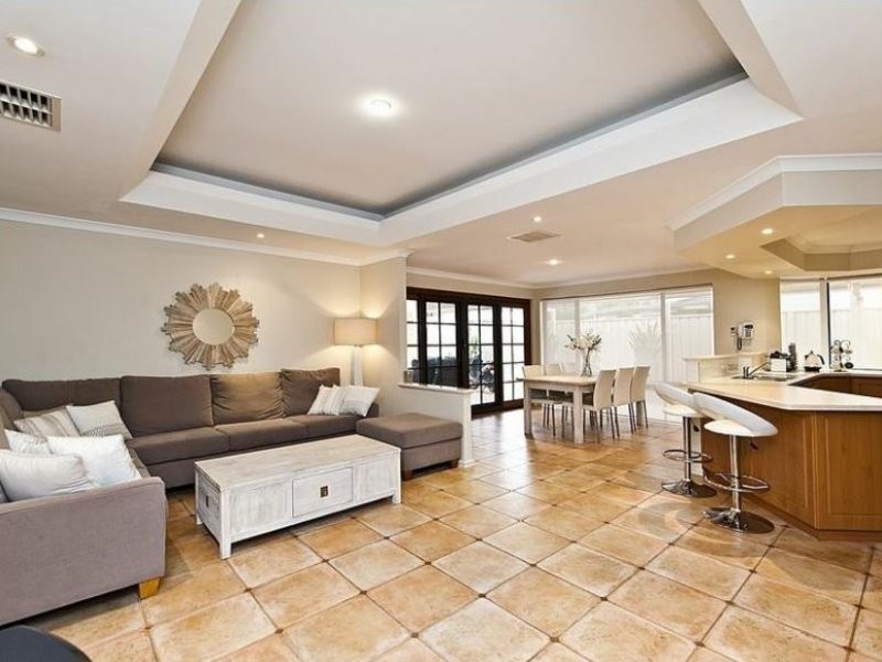 45 Myerson Crescent, Maida Vale WA 6057