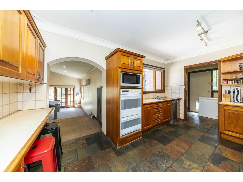 62 Edney Road, High Wycombe WA 6057