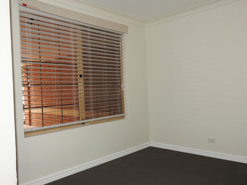 2 /96 Helena Street, Guildford WA 6055