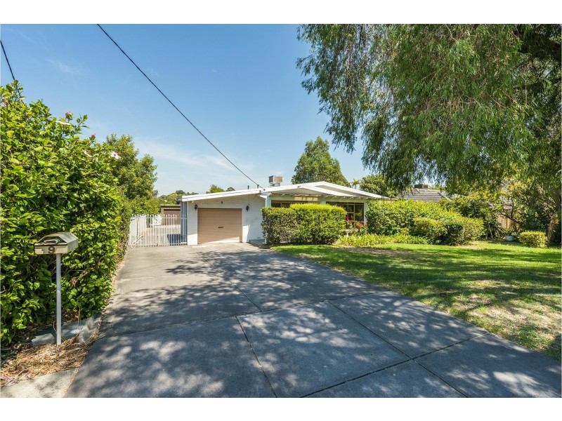 9 Swan Road, High Wycombe WA 6057