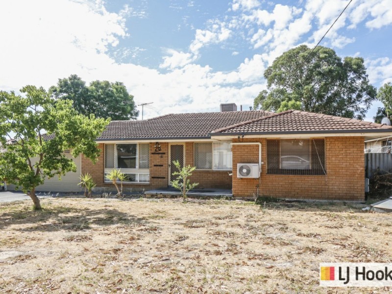 26 Gotha Way, Forrestfield WA 6058