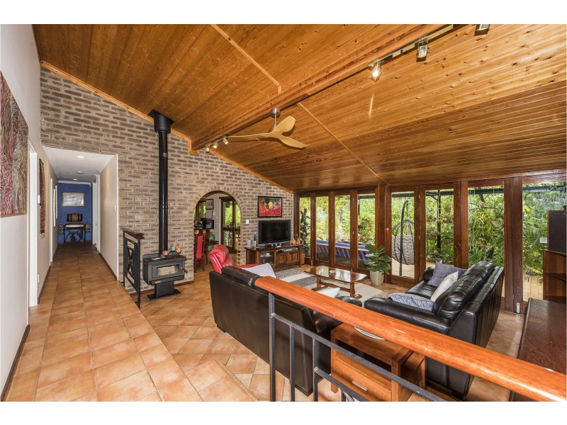 66 Walnut Road, Bickley WA 6076