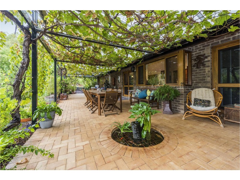 66 Walnut Road, Bickley WA 6076