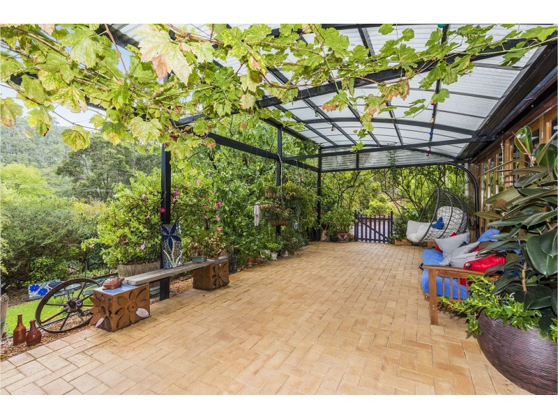 66 Walnut Road, Bickley WA 6076