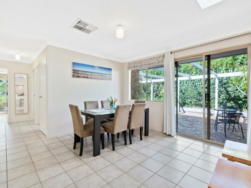 30 Fletcher Road, Lesmurdie WA 6076