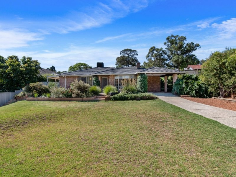 30 Fletcher Road, Lesmurdie WA 6076