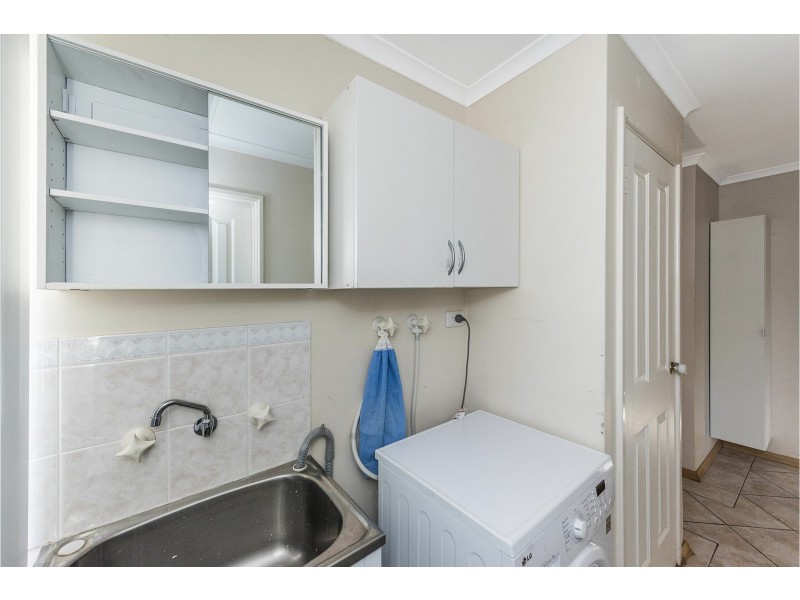 6 Bandin Place, Maida Vale WA 6057