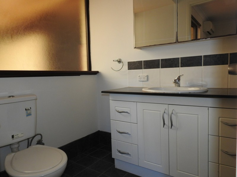 32 Golden Crescent, High Wycombe WA 6057