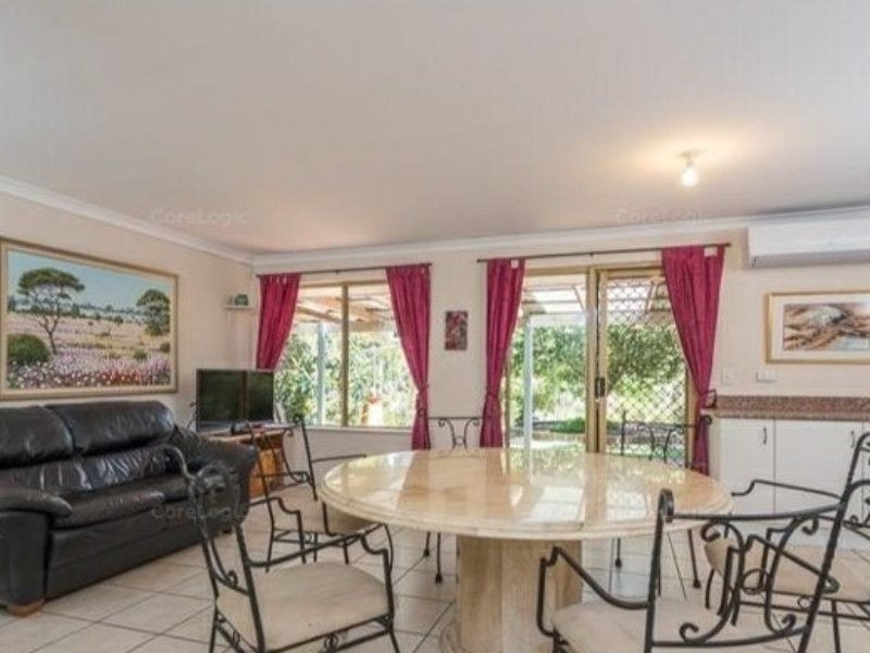 3 Birch Place, Stoneville WA 6081