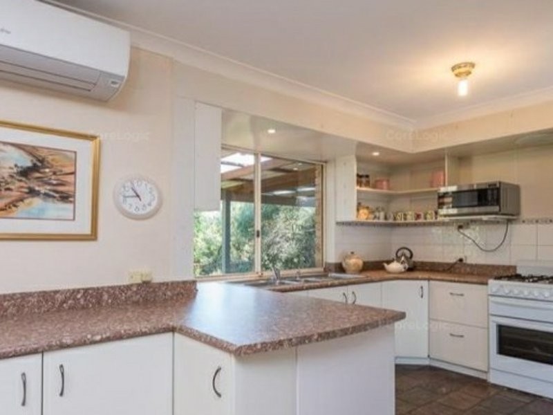 3 Birch Place, Stoneville WA 6081