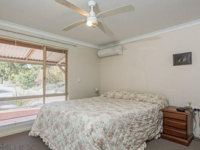 3 Birch Place, Stoneville WA 6081