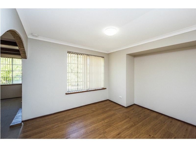 18 Cagney Way, Lesmurdie WA 6076