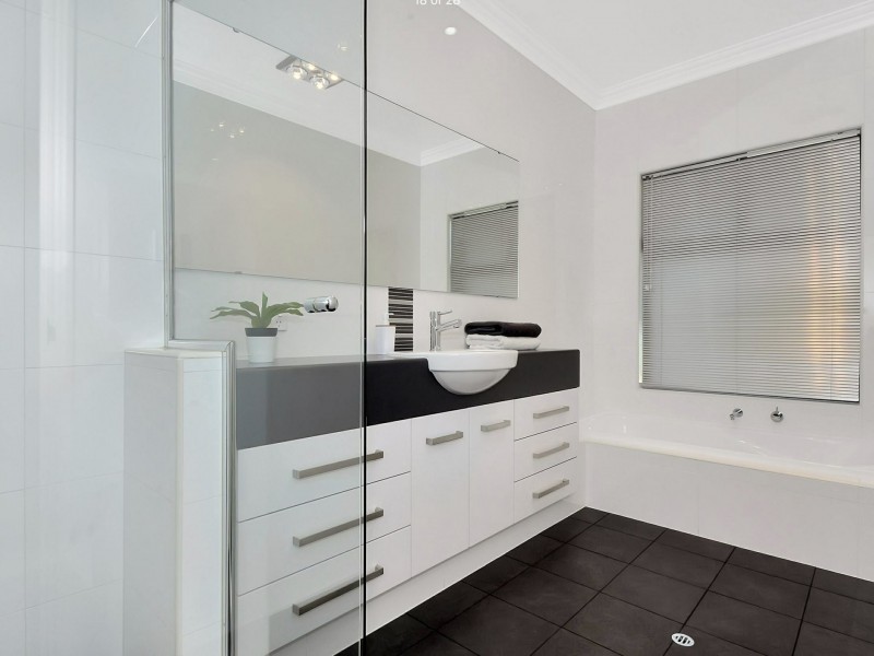 43 Benson Way, High Wycombe WA 6057