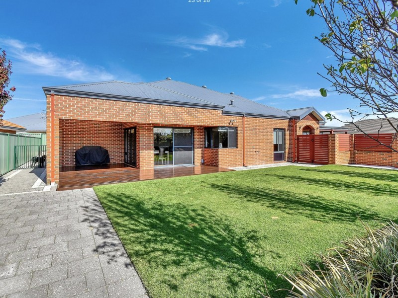 43 Benson Way, High Wycombe WA 6057