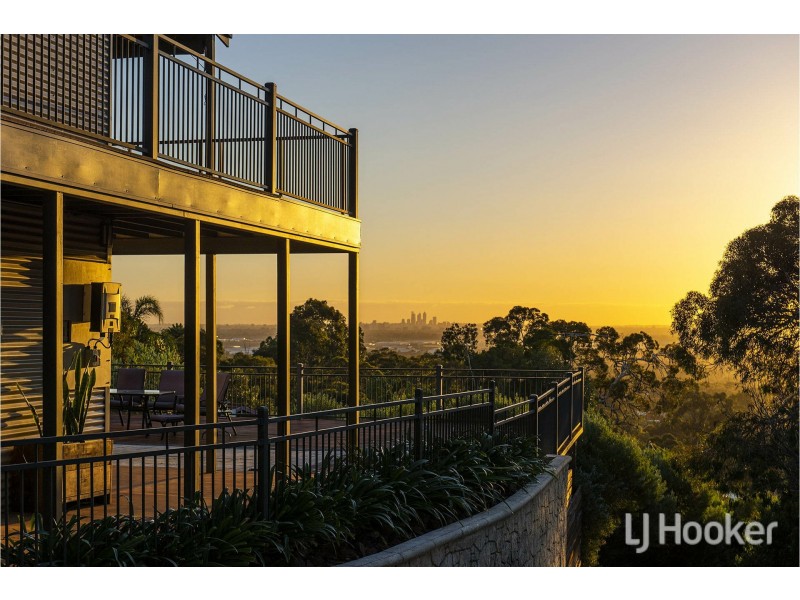 36 Nangana Way, Kalamunda WA 6076