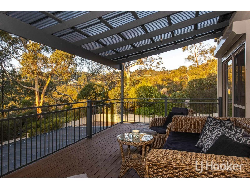 36 Nangana Way, Kalamunda WA 6076