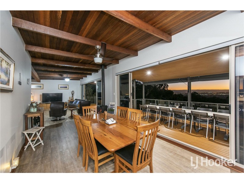 36 Nangana Way, Kalamunda WA 6076