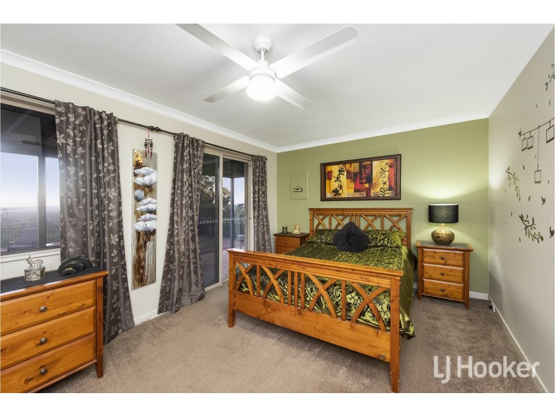 36 Nangana Way, Kalamunda WA 6076