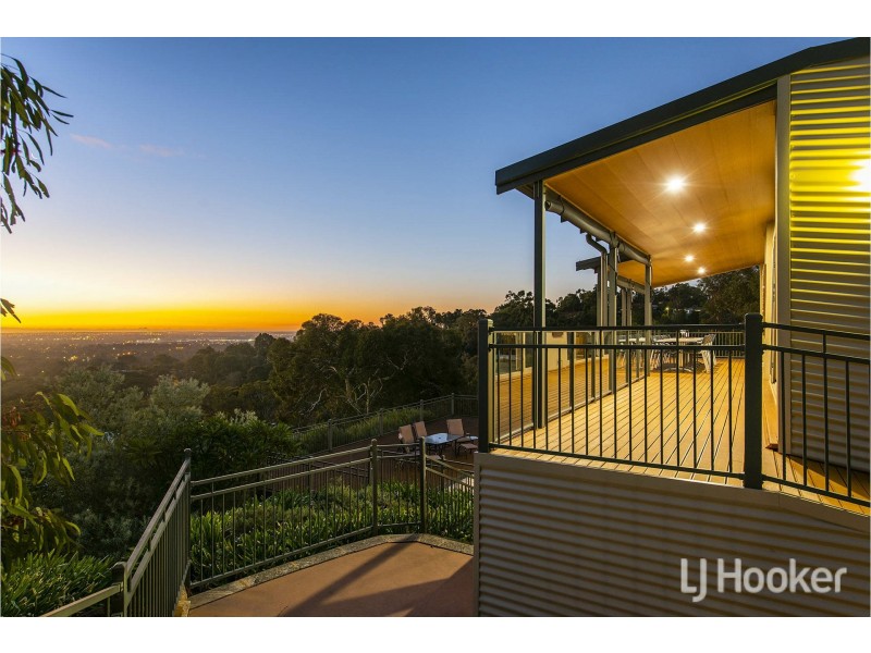 36 Nangana Way, Kalamunda WA 6076