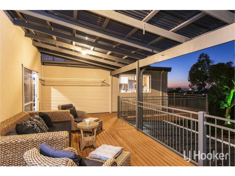 36 Nangana Way, Kalamunda WA 6076