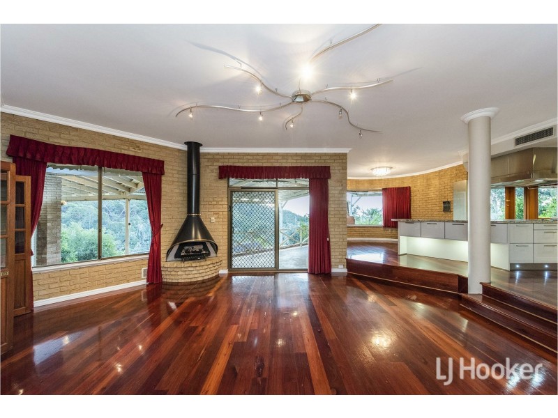 23 Torwood Drive, Gooseberry Hill WA 6076