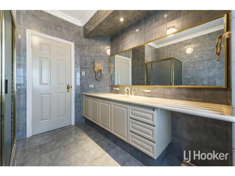 23 Torwood Drive, Gooseberry Hill WA 6076