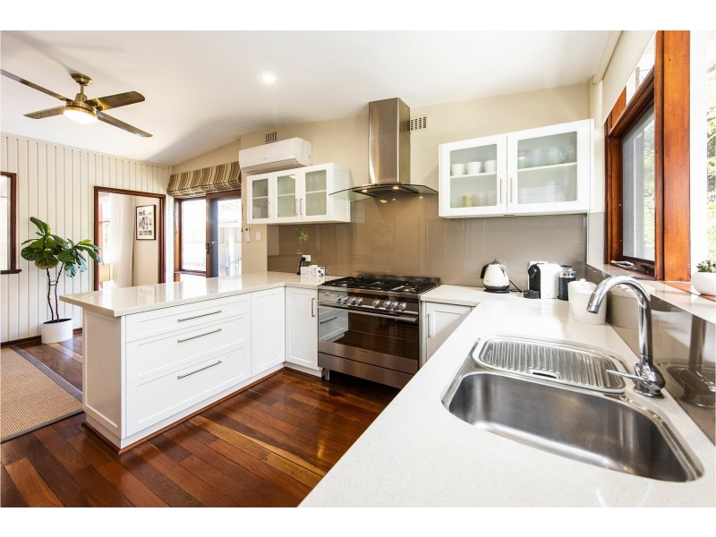 17 Recreation Road, Kalamunda WA 6076