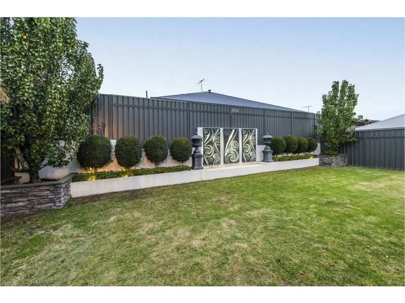 16 Welby Crescent, High Wycombe WA 6057