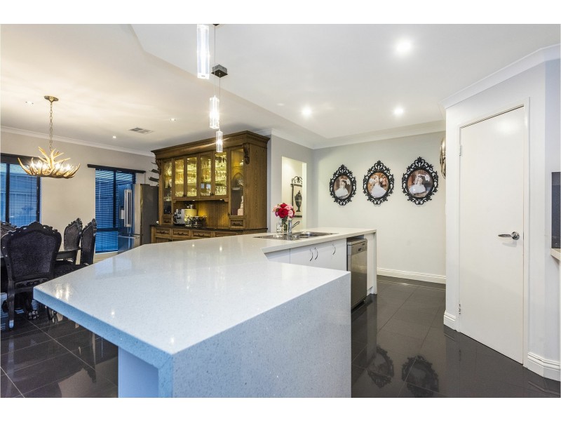 16 Welby Crescent, High Wycombe WA 6057