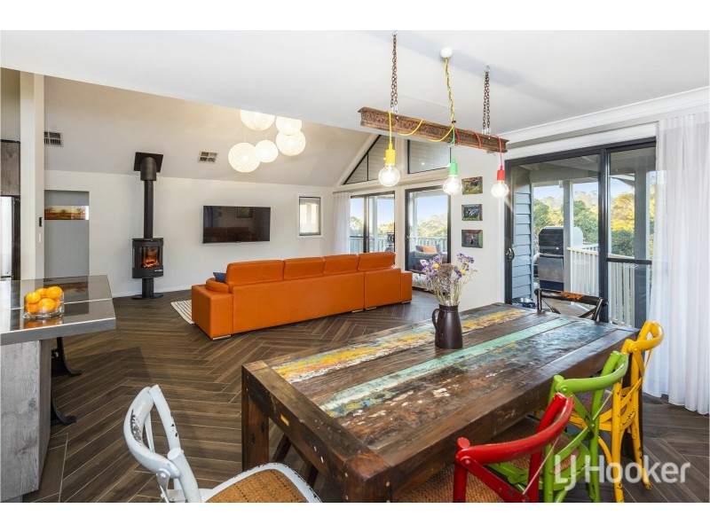 40 Persimmon Place, Kalamunda WA 6076