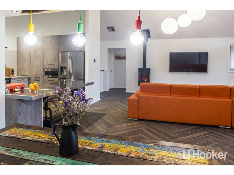 40 Persimmon Place, Kalamunda WA 6076